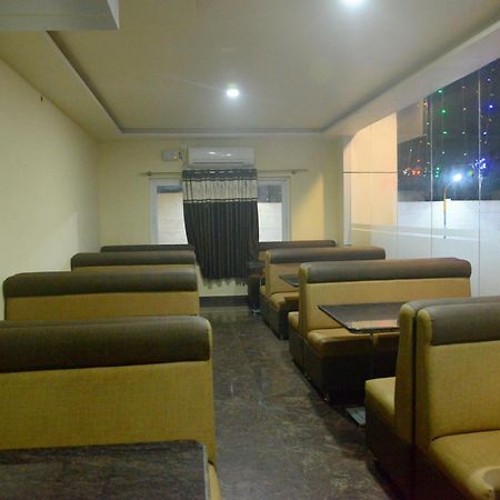 Hotel Souparnika Сагар Екстериор снимка